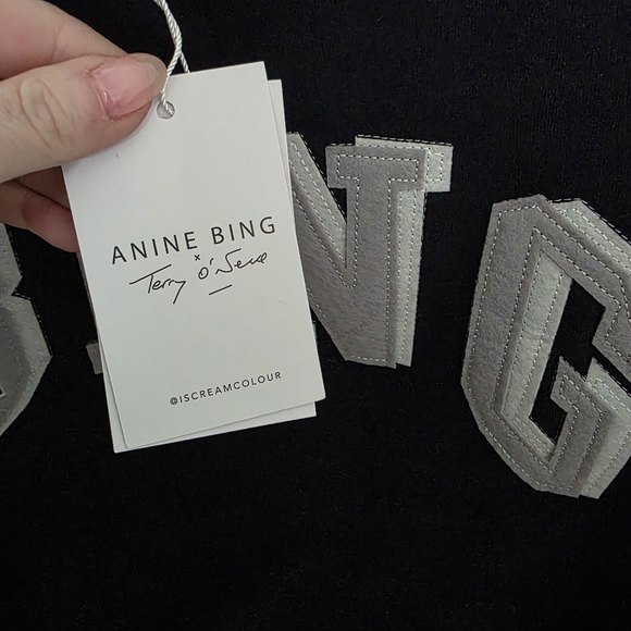 BNWT Anine Bing Tyler Crew Neck - Medium - Navy Blue Retail $380 - Picture 4 of 4